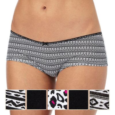 Pack of five assorted plain, Aztec and animal print shorts